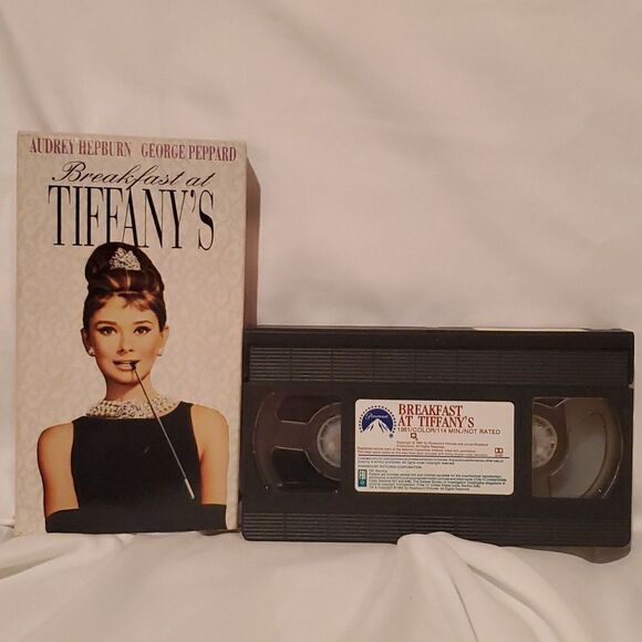 Breakfast at Tiffany's VHS Tape, Excellent Condition! - Picture 3 of 3